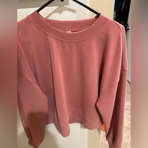 Lululemon perfectly oversized crop